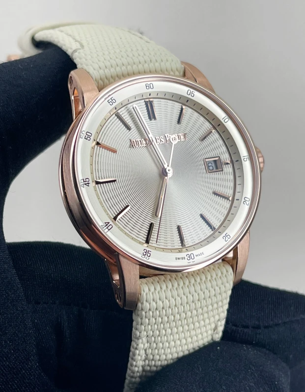 Audemars Piguet 77410OR.OO.A825CR.01 3