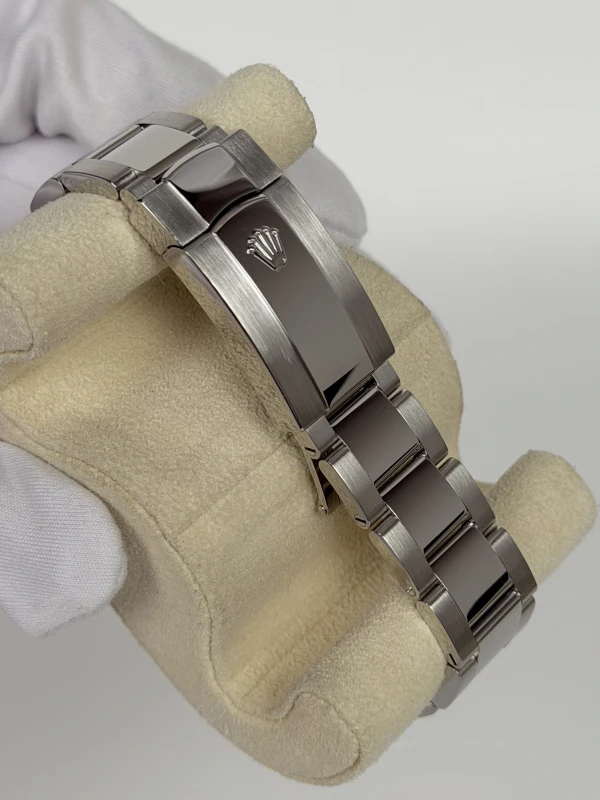 Rolex 36 mm Steel 126200-0018 4