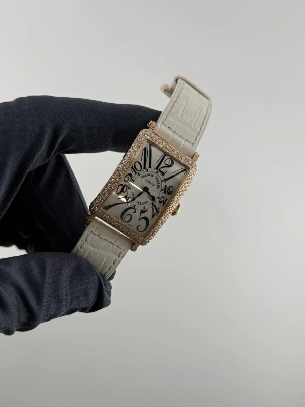 Franck Muller 18K with Diamonds 950 QZ D 6