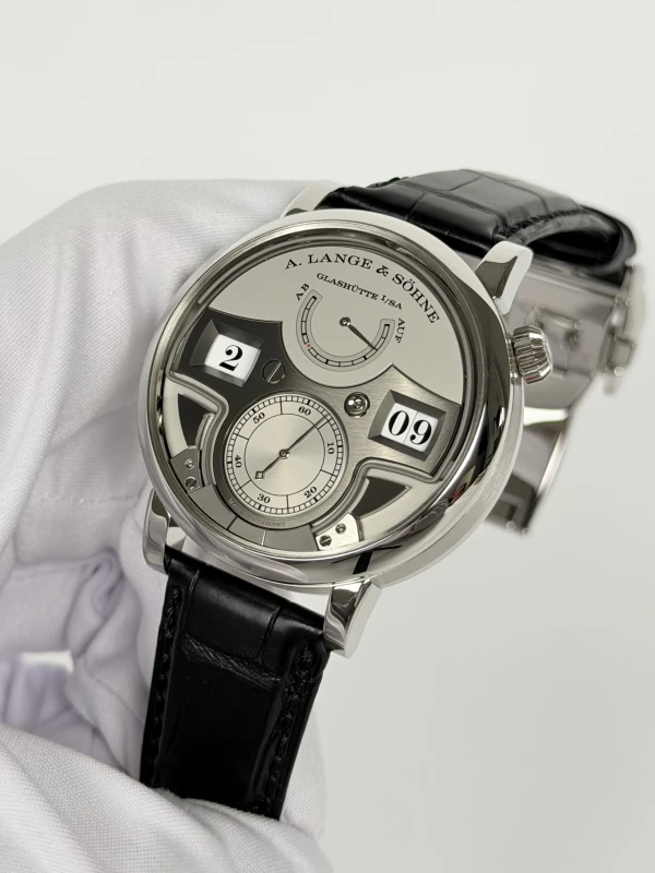 A. Lange & Sohne 147.025F 2