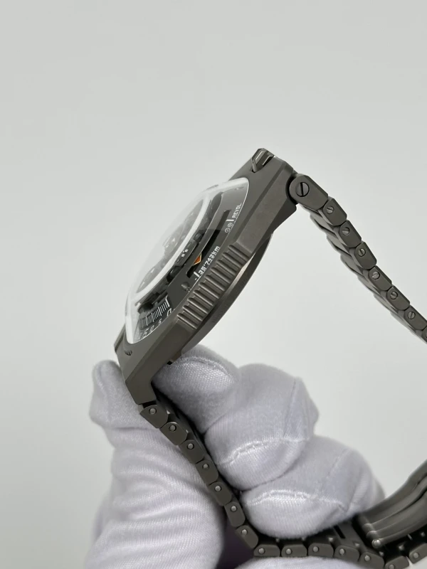 Urwerk Magic T UR-100V Magic T 5