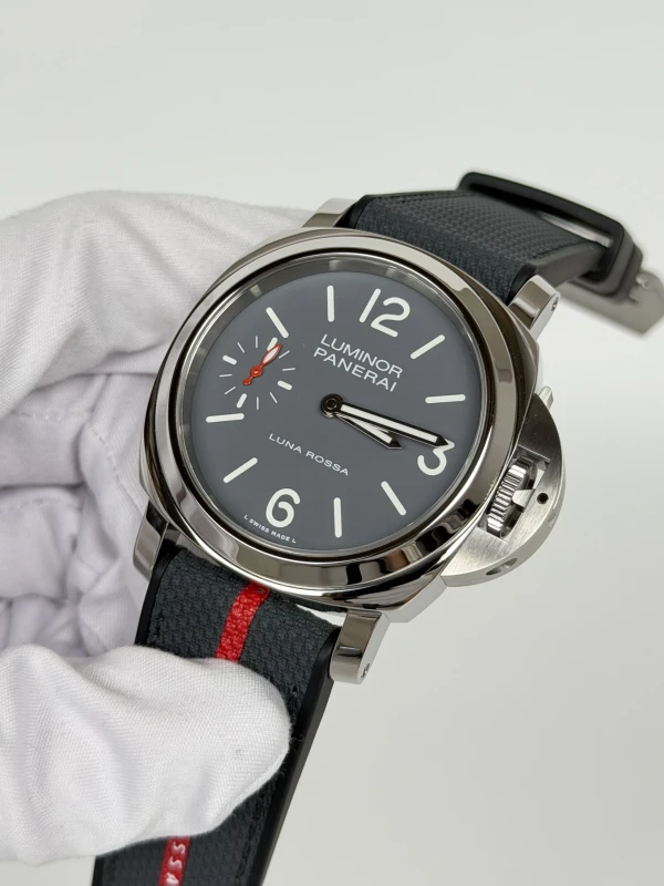 Panerai PAM01653 4