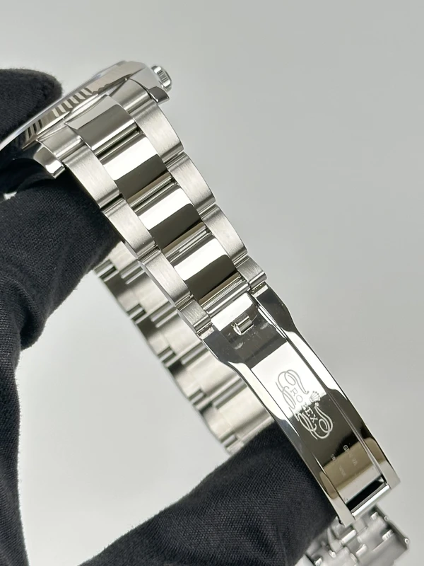 Rolex Date 34mm Steel and White Gold  115234 pdo 6