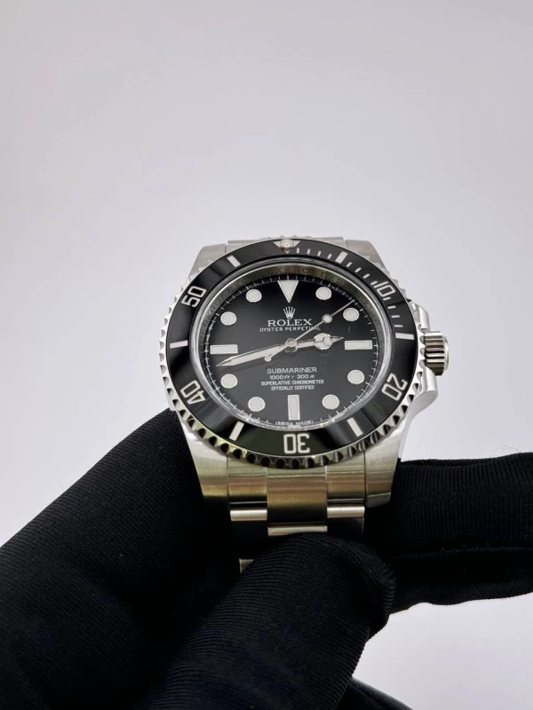 Rolex 40mm Steel 114060-0002 8