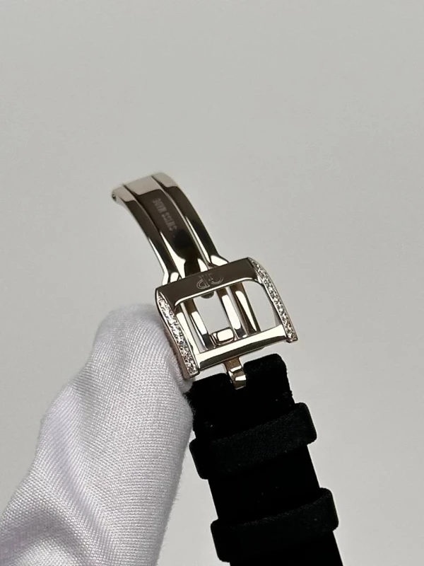 Girard Perregaux Cat's Eye Tourbillon 99490B53E791-JK6A 8