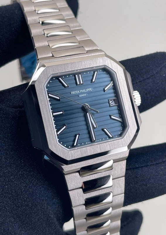 Patek Philippe 7128/1G-001 3