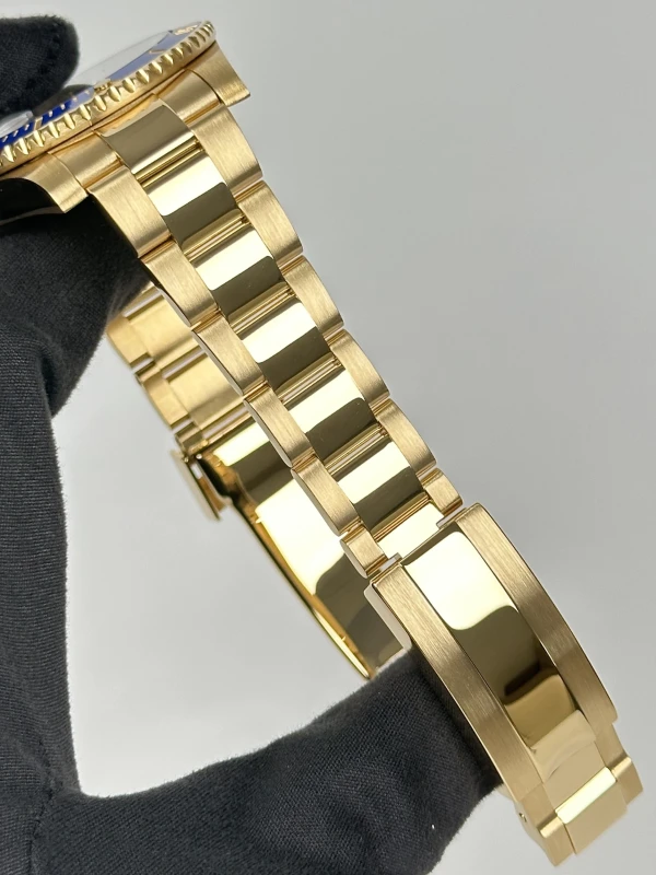 Rolex Date 40mm Yellow Gold Ceramic 116618 blue dial 8 diamond 5