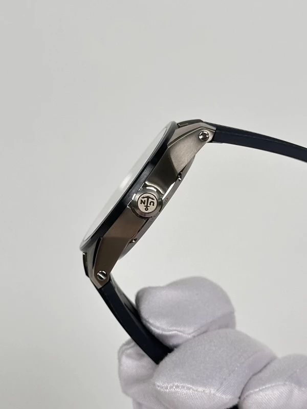 Ulysse Nardin Skeleton X 3713-260-3/03 6