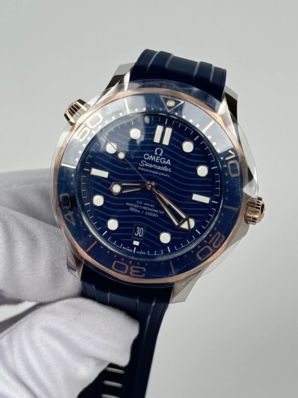 Omega Diver 300M Omega Co‑Axial Master Chronometer 42 mm 210.22.42.20.03.002 4