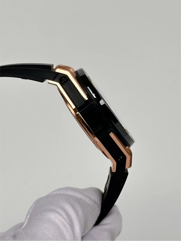 Hublot Unico King Gold Ceramic 411.OM.1180.RX 5