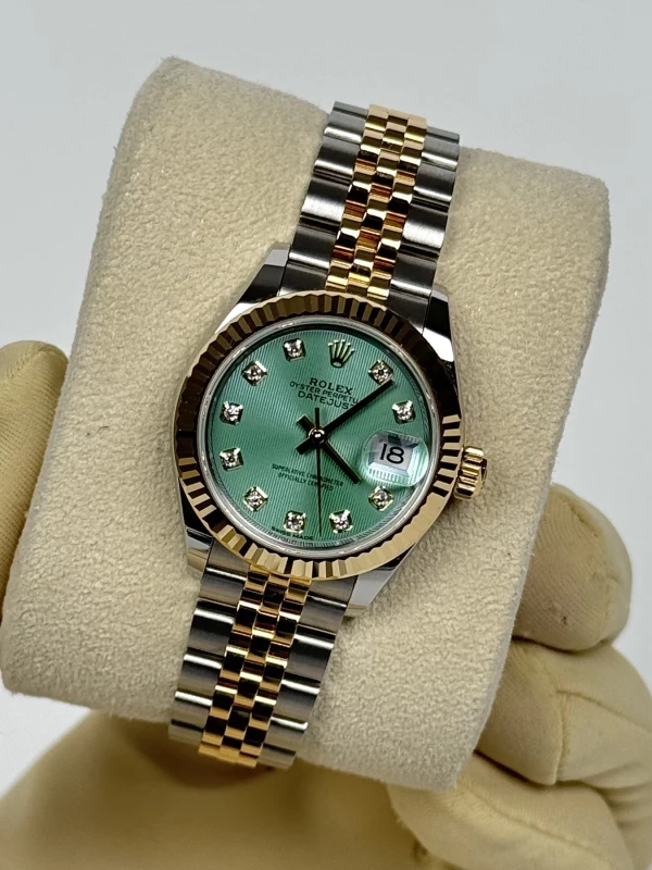 Rolex 28 mm Steel and Yellow Gold 279173-0015 4