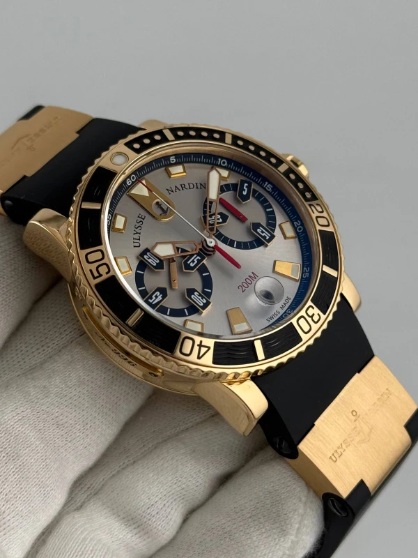 Ulysse Nardin Maxi Diver Chronograph 8006-102-3A/91 4