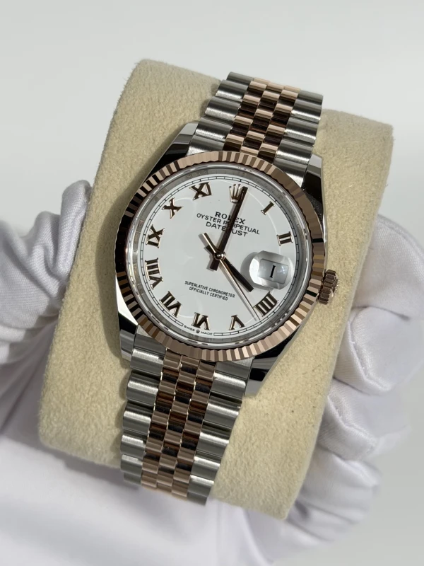 Rolex 36 mm, Oystersteel and Everose gold 126231-0015 3