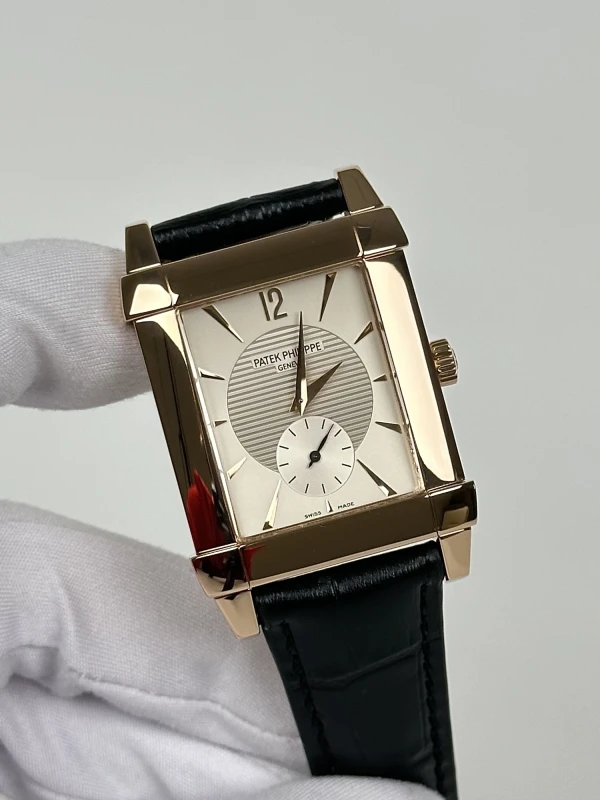 Patek Philippe 5111 5111R-001 3