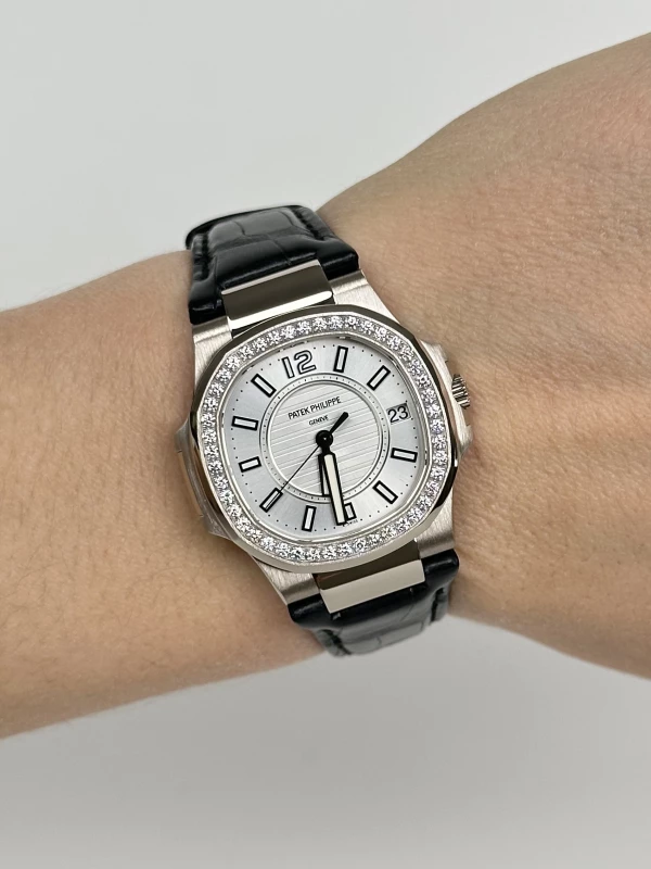 Patek Philippe 7010G 7010G-001 9