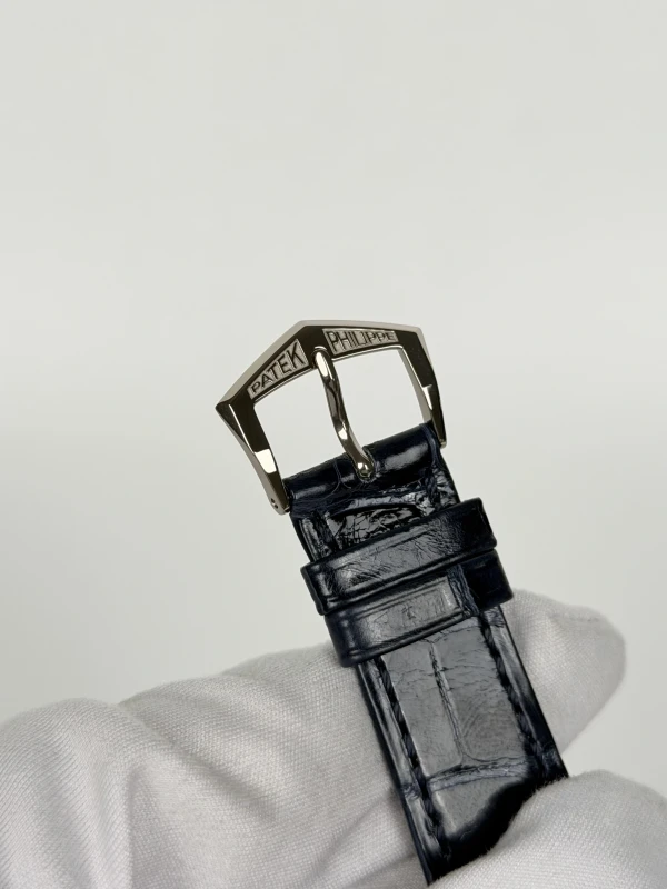 Patek Philippe 5235 Annual Calendar Regulator 5235G-001 6