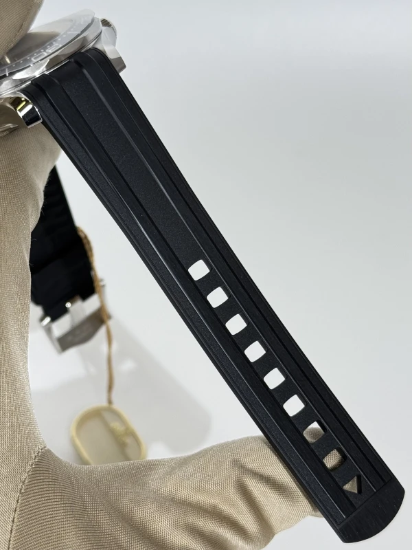 Omega Diver 300M Omega Co‑Axial Master Chronometer 42 mm 210.32.42.20.01.001 5