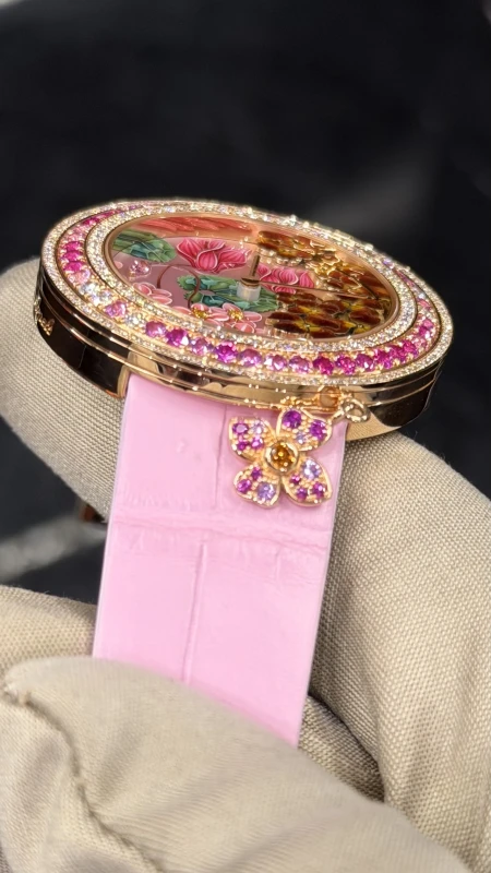 Van Cleef &amp; Arpels Extraordinaire Amour VCARO4JW00 6