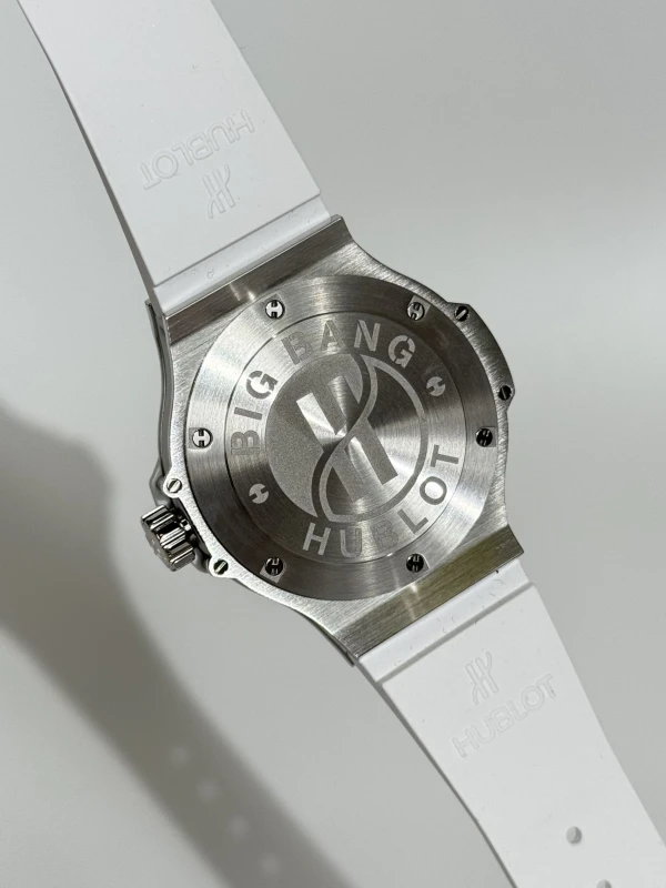 Hublot Steel White Diamonds 38 mm 361.SE.2010.RW.1104 7