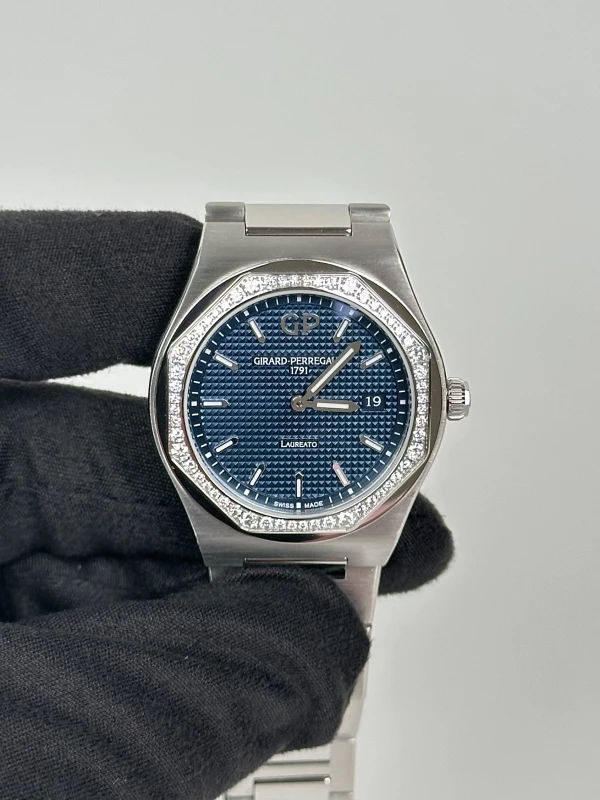 Girard Perregaux 34 mm 80189D11A431-11A 3