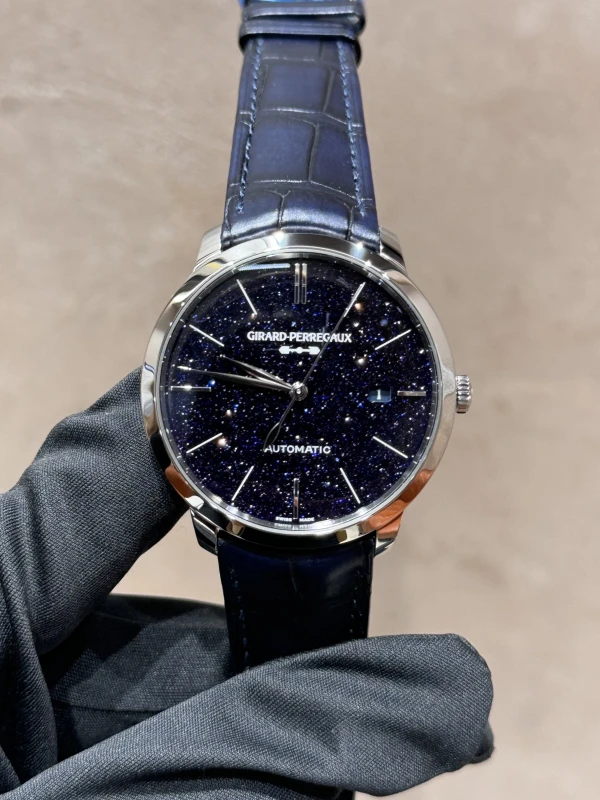 Girard Perregaux Orion 40 mm 49555-11-435-BB4A 2