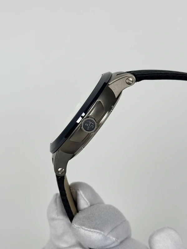 Ulysse Nardin Skeleton Tourbillon Blue 1713-139/43 6
