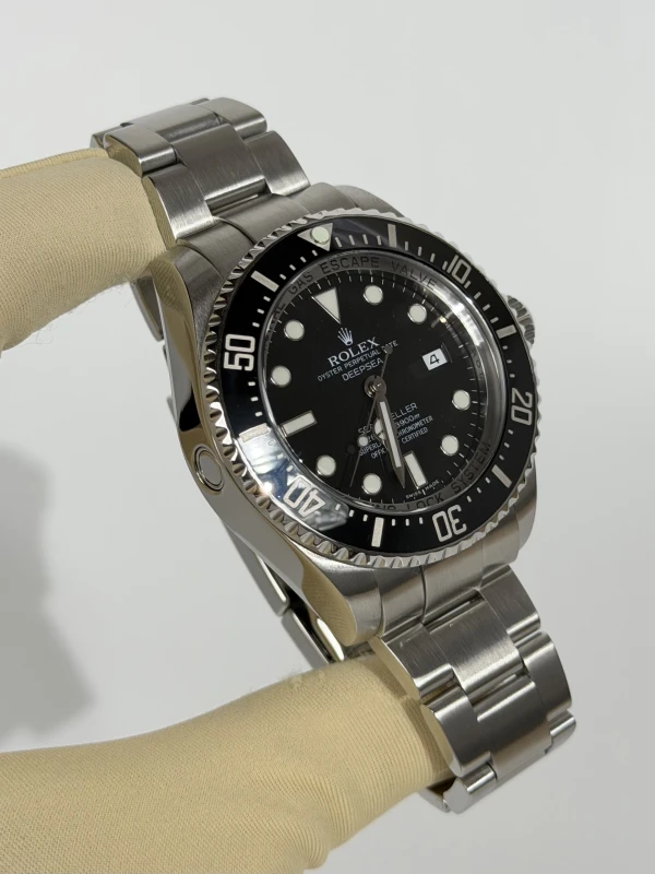 Rolex V Series 116660 2