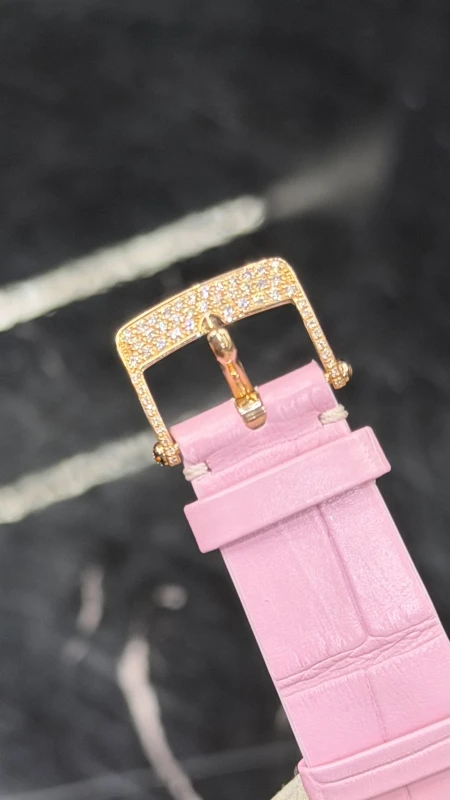 Van Cleef &amp; Arpels Extraordinaire Amour VCARO4JW00 7