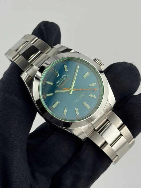 Rolex 40MM STEEL 116400gv-0002 5