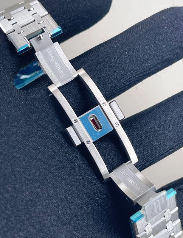 Audemars Piguet Selfwinding Chronograph 41 mm 26240ST.OO.1320ST.05 6