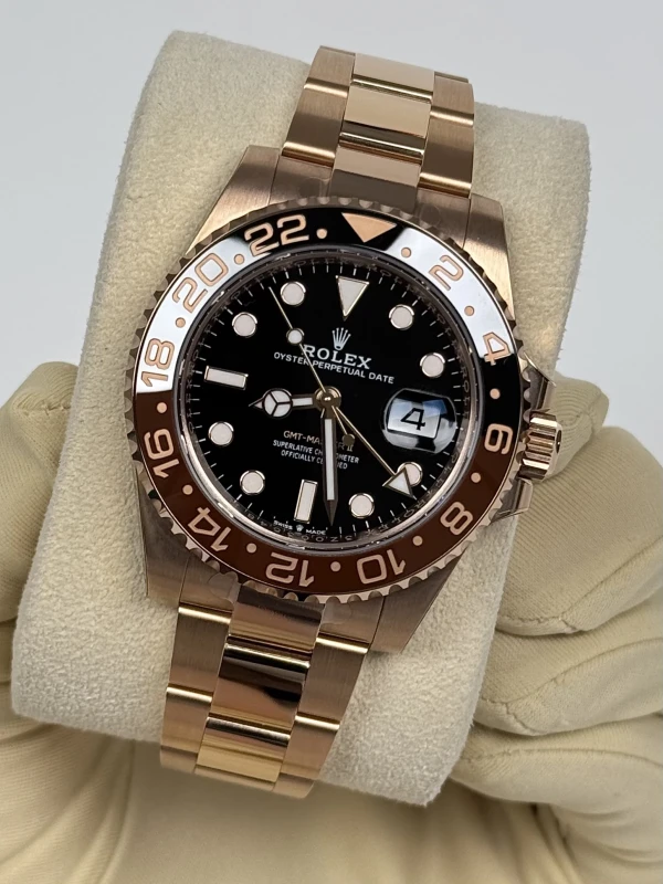 Rolex 40 mm, Everose gold 126715CHNR-0001 4