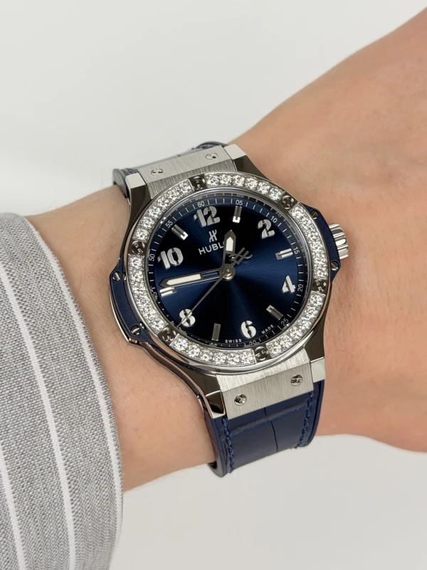 Hublot Bang Steel Blue Diamonds 38mm  361.SX.7170.LR.1204 6