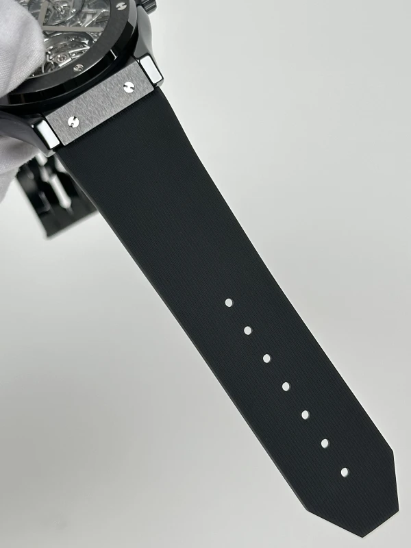 Hublot Classic Fusion Tourbillon 45 mm 506.CM.0140.LR 8