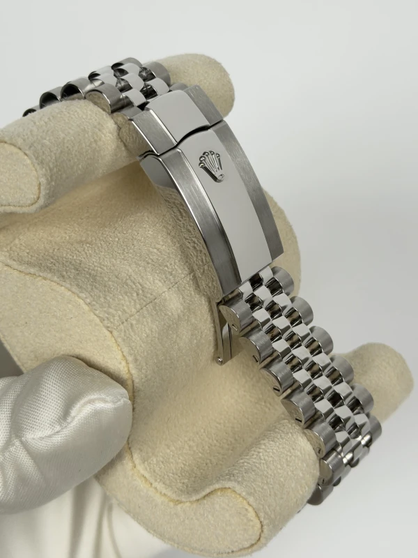 Rolex 41 steel 126300-0012 4