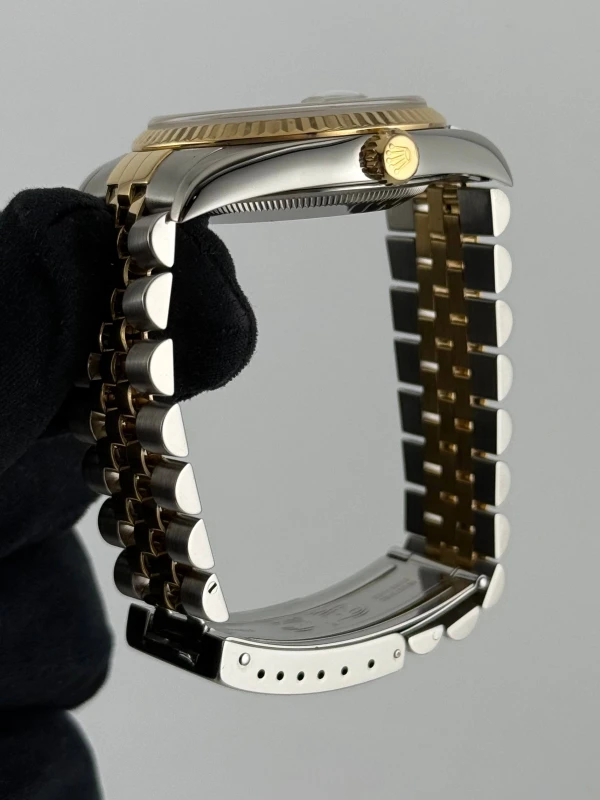 Rolex  36mm Steel and Yellow Gold 16233 6