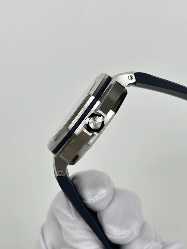 Audemars Piguet Diver 15720ST.OO.A027CA.01 6
