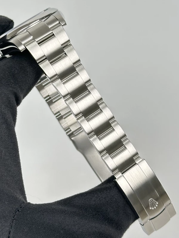 Rolex 36 mm, steel 116000-0002 5