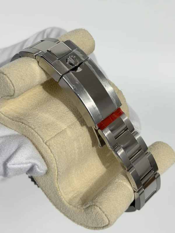 Rolex 126710GRNR-0004 3