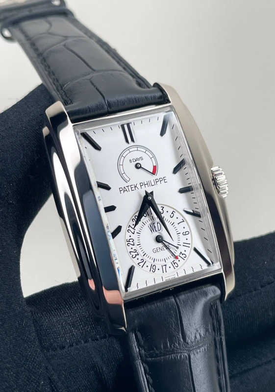 Patek Philippe 5200 5200G-010 3