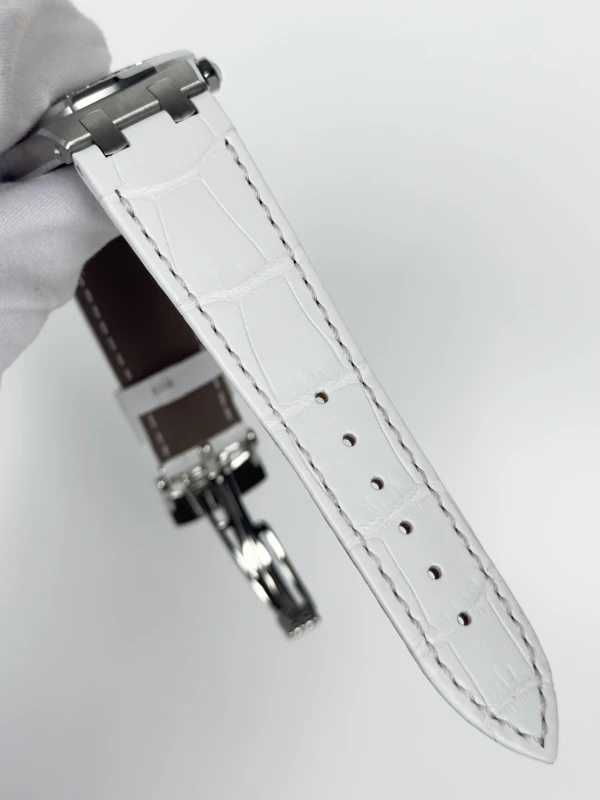 Audemars Piguet Lady Quartz 67601ST.ZZ.D012CR.02 4
