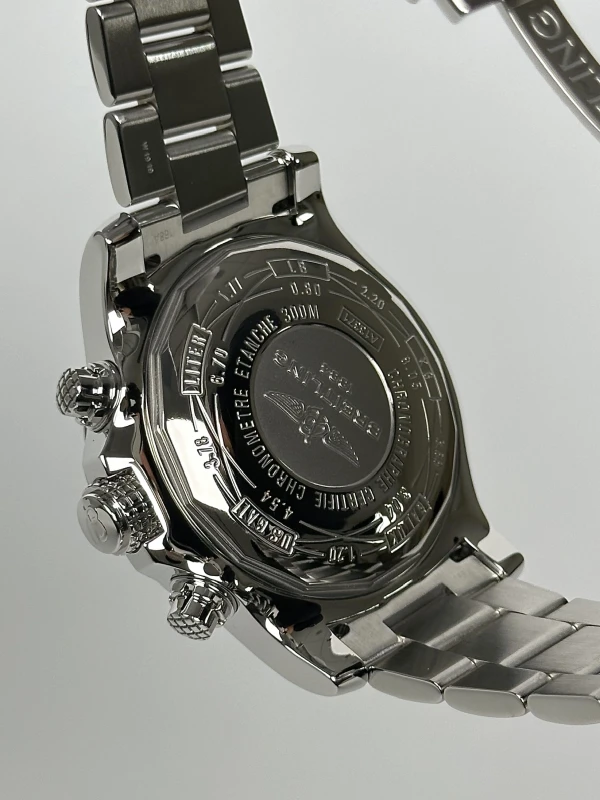 Breitling Super Avenger II A13371111B1A1 9