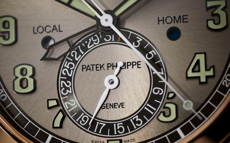 Patek Philippe 5520RG-001 3