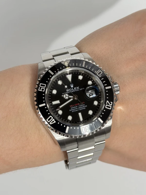 Rolex 4000 126600-0001 6
