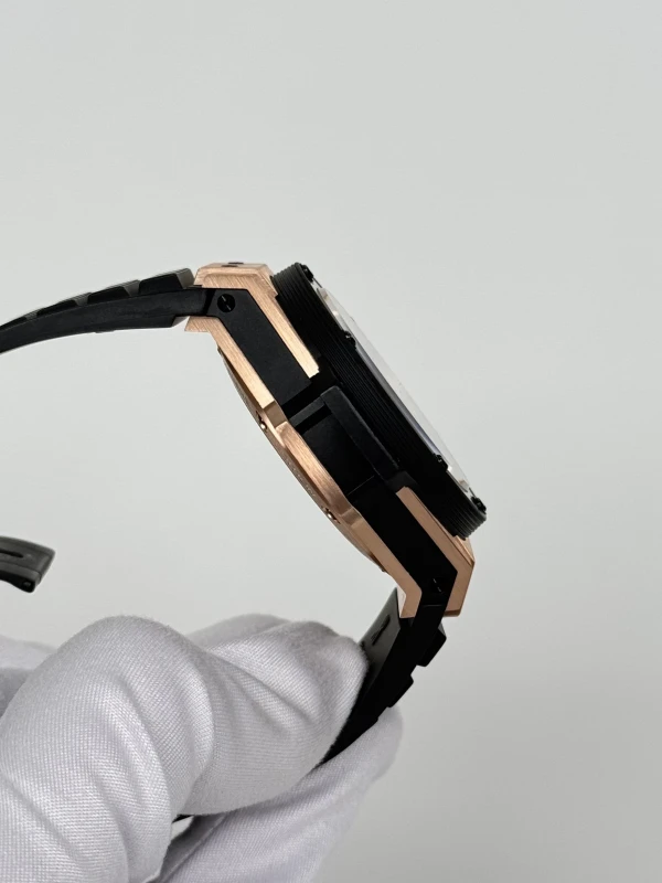 Hublot Tourbillon Manufacture 705.OM.0007.RX 5