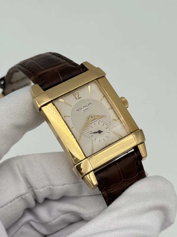 Patek Philippe 5111j-001 2