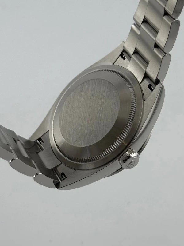 Rolex 36 mm Steel 124270-0001 8