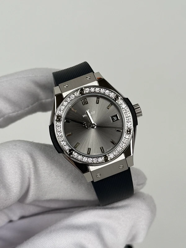 Hublot 591.NX.7070.RX.1204 3