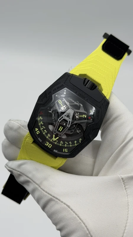Urwerk UR 230 UR-230 Black Star 4