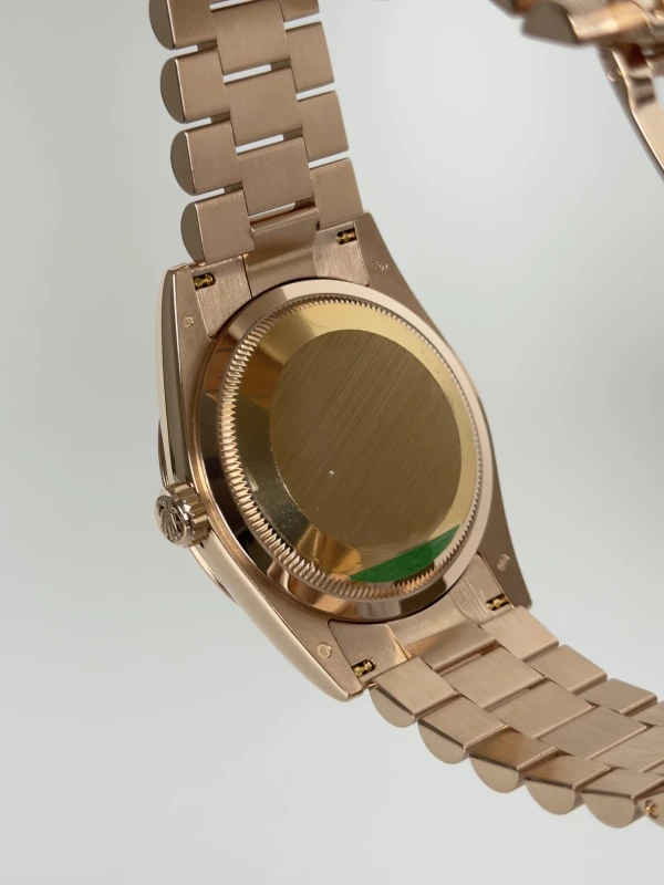 Rolex 36mm Everose Gold  118205 4