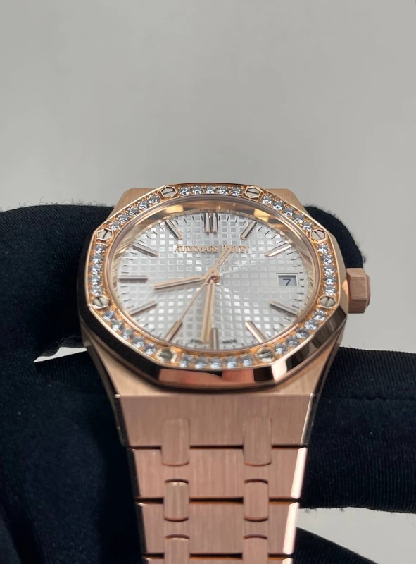 Audemars Piguet SELFWINDING 37 MM "50TH ANNIVERSARY" 15551OR.ZZ.1356OR.01 4